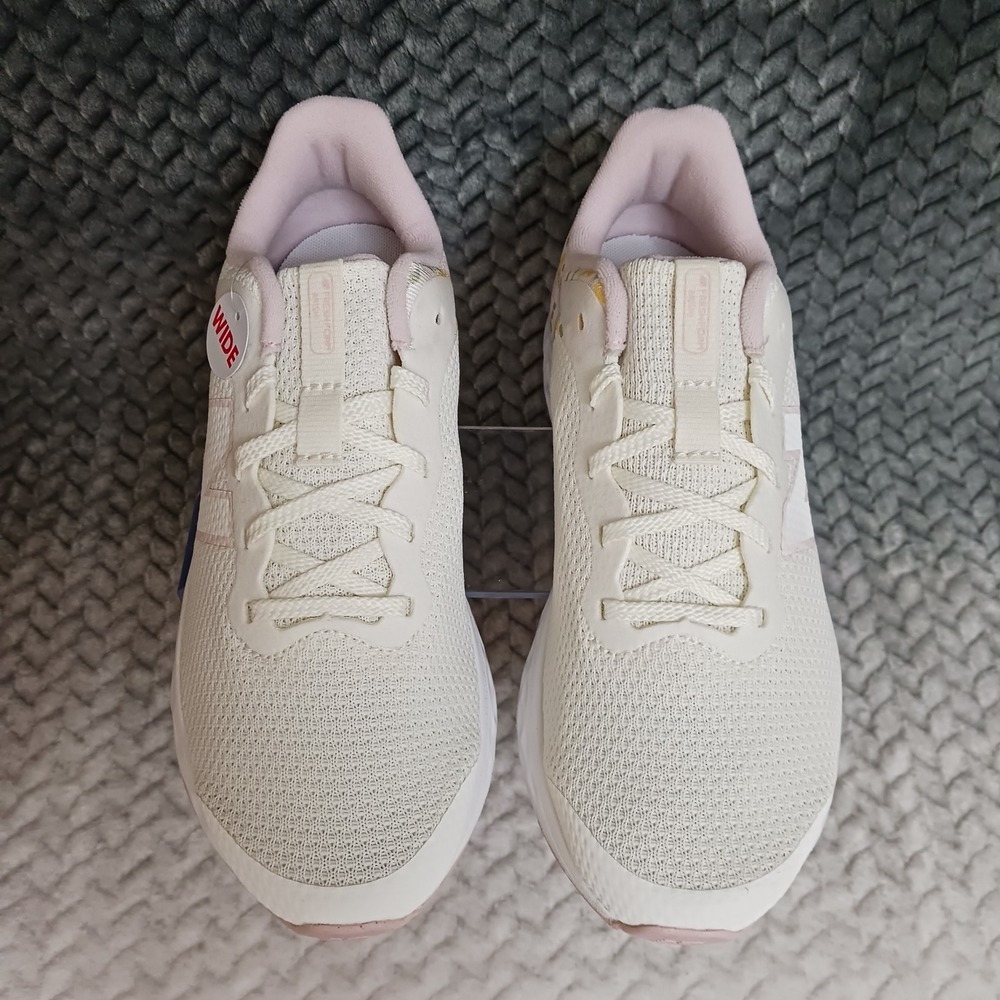 New Balance Fresh Foam Arishi v4 Big Kids Wide Running Shoes White Pink Size 5 - Picture 6 of 12
